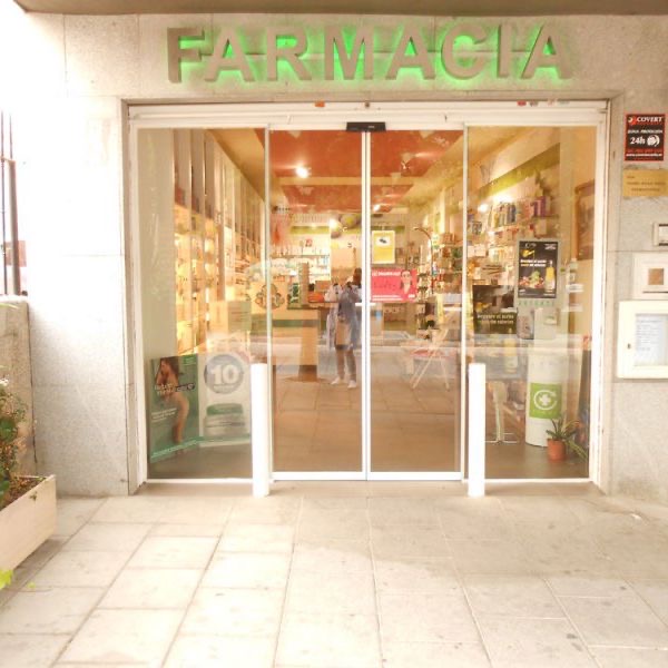 farmacia capuchinas en Pinto 03